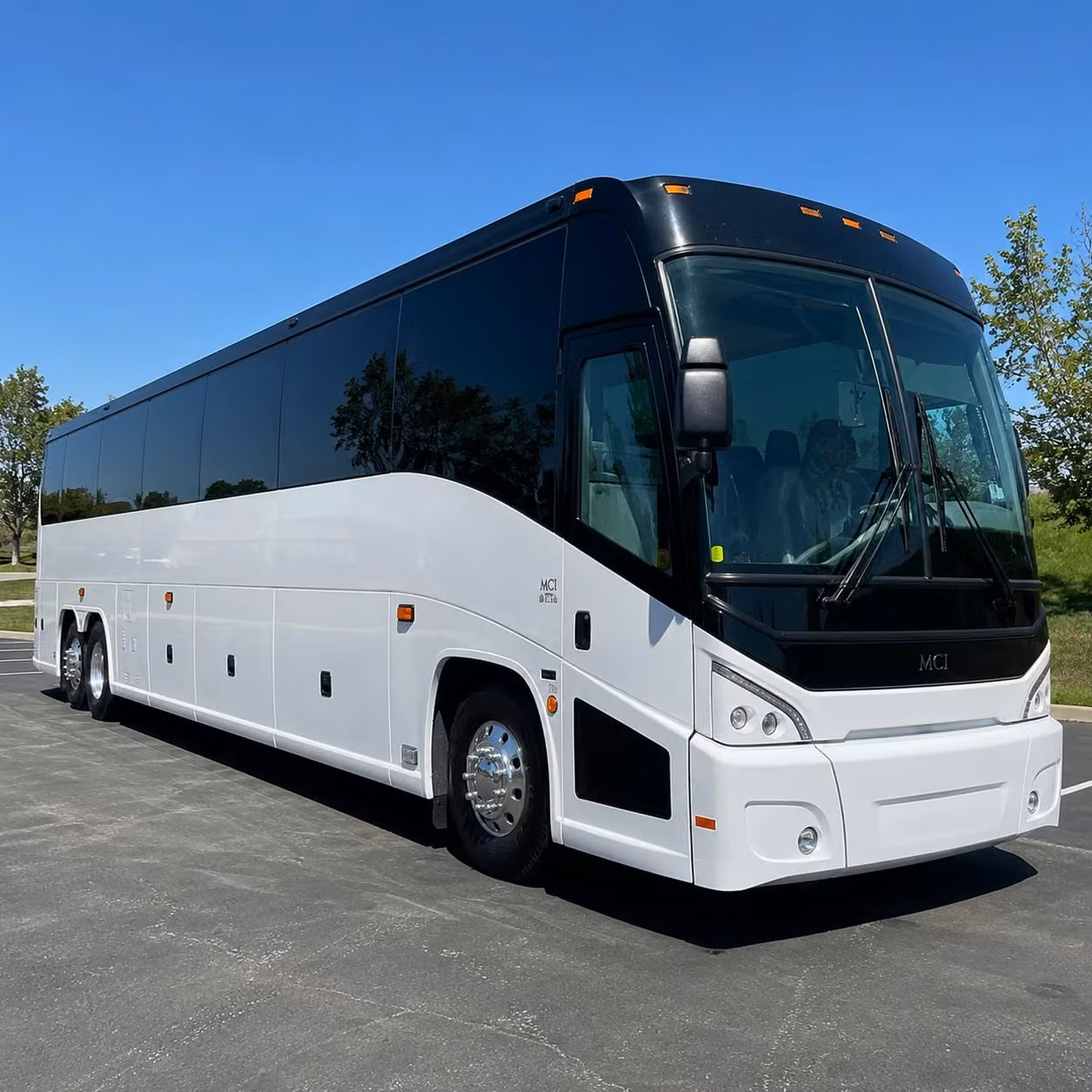 charterbuscanton com helps you coordinate hotel to airport shuttles for arriving groups in canton