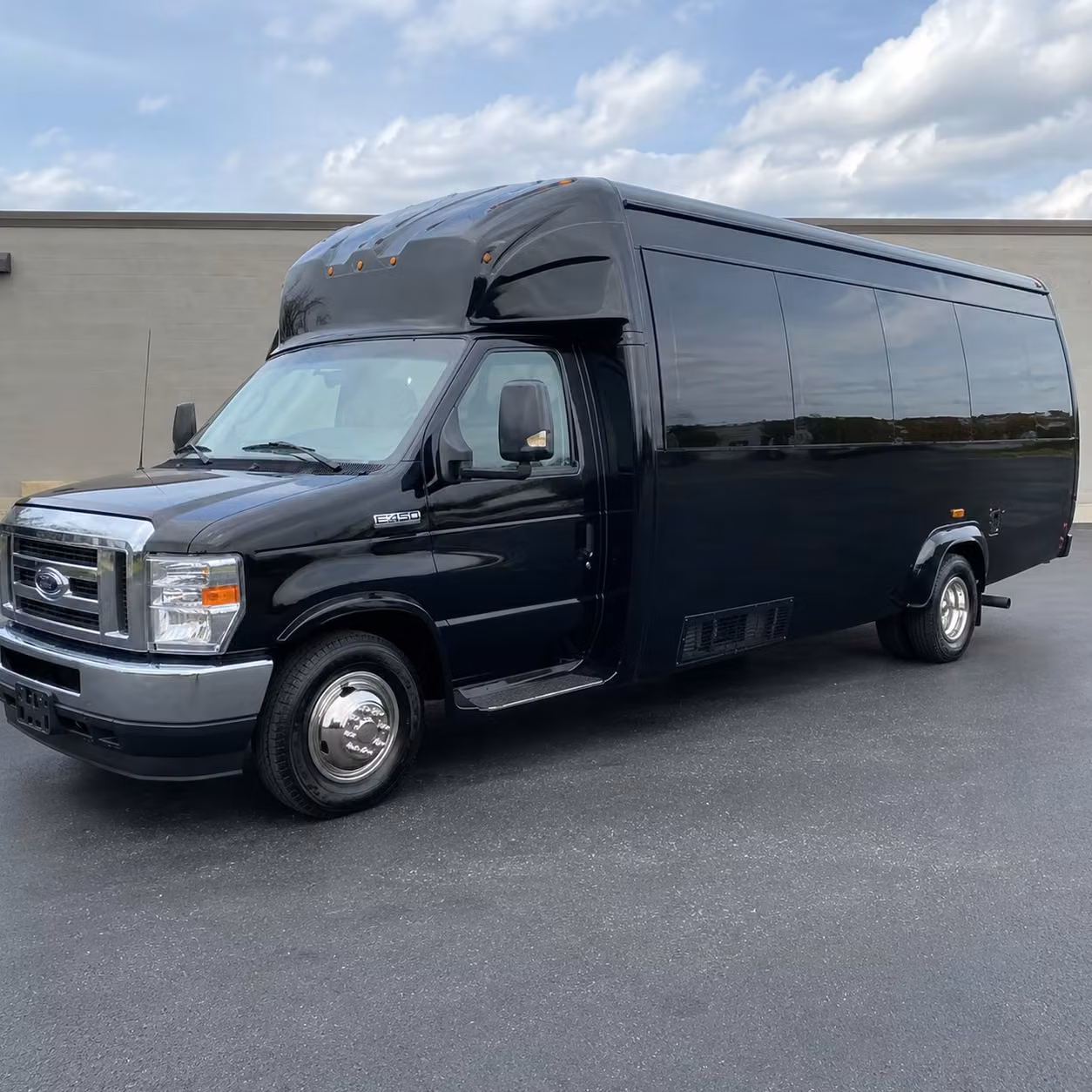 party bus rentals for canton groups heading to michigan lottery amphitheatre