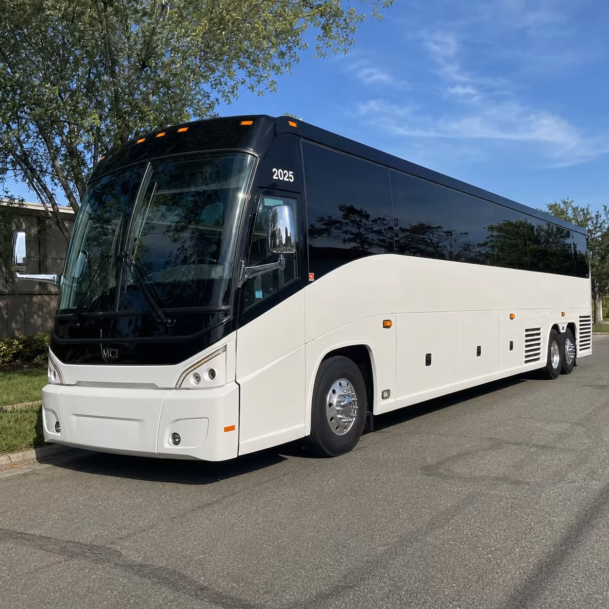 sunday morning shuttle bus services for canton congregations